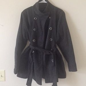 🌬🦏🧥Gray Peacoat with Belt🌬🦏🧥